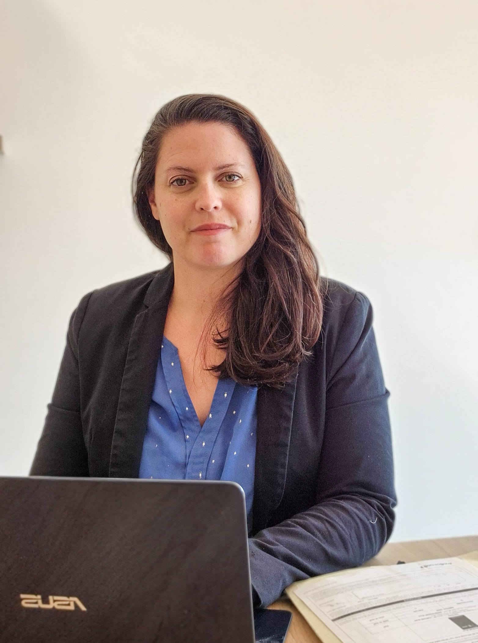 Angélique, Office Manager externalisée pour artisans BTP — AdminSereine